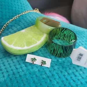 4 set gift pack in the lime green summer theme